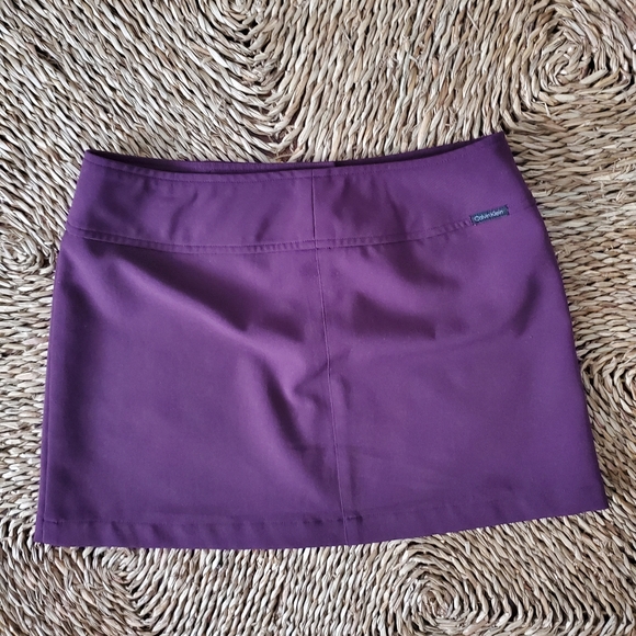 Purple Calvin Klein mini-skirt - Picture 2 of 4